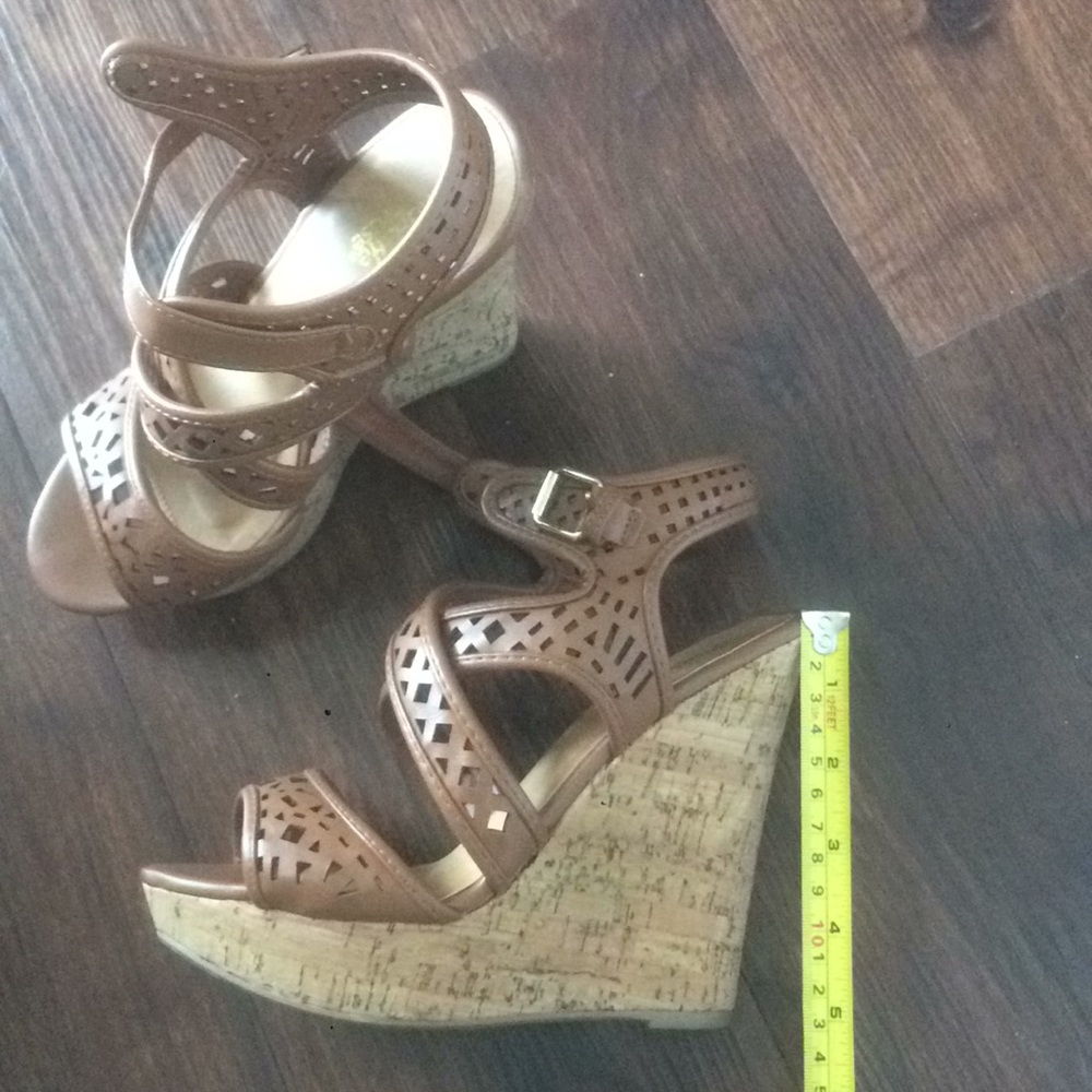 wedges - Picture 2 of 4
